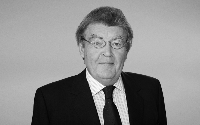 Dr. Stefan Rutkowsky †